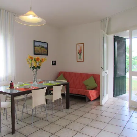 With Private Garden In - By Beahost * Bibione