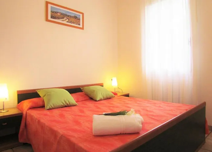 Intimate With Private Garden Вилла *