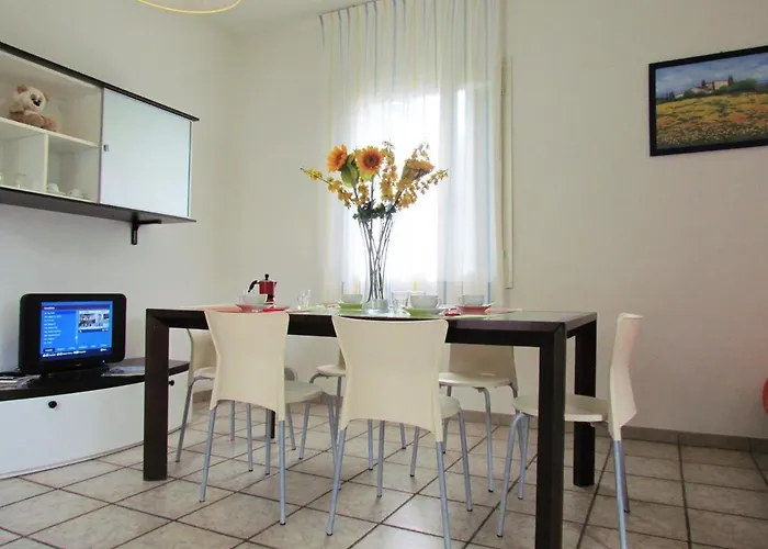 Вилла Intimate With Private Garden